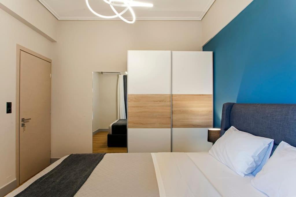 Minimal Loft Art With Sea View Over Heraklion Harbour Esterno foto